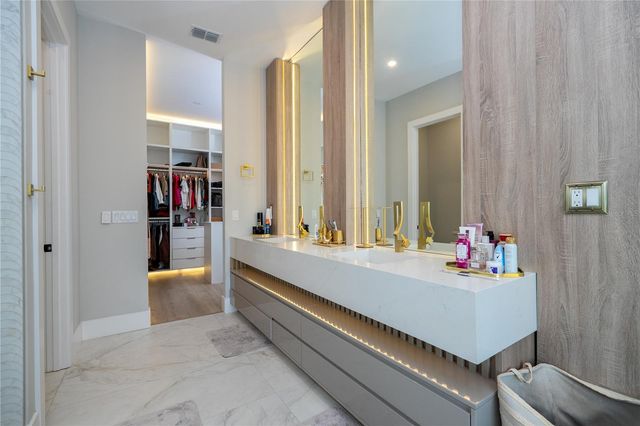 16306 RAVENNA COURT, Bella Collina, FL 34756