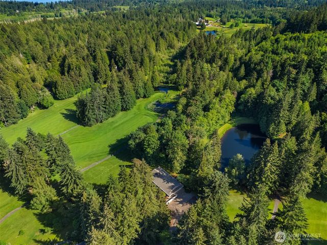 11186 Blue Pond Place NE, Bainbridge Island, WA 98110