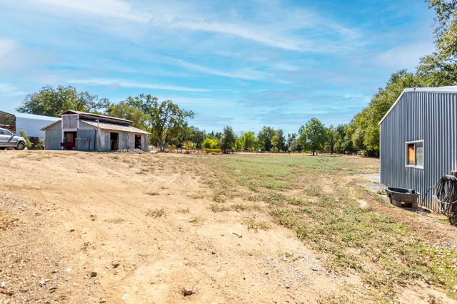 22429 Frisbie Lane, Palo Cedro, CA 96073