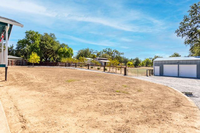 22429 Frisbie Lane, Palo Cedro, CA 96073