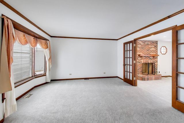 1111 Samstag Court, Naperville, IL 60563