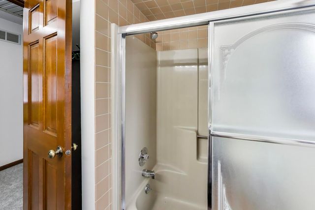 1111 Samstag Court, Naperville, IL 60563