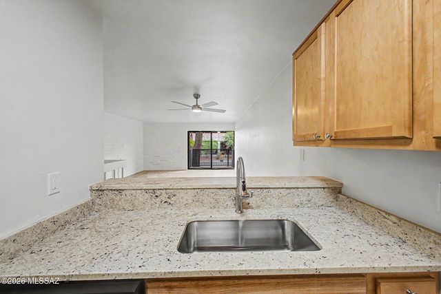 951 N Euclid Ave Unit 134, Tucson, AZ 85719