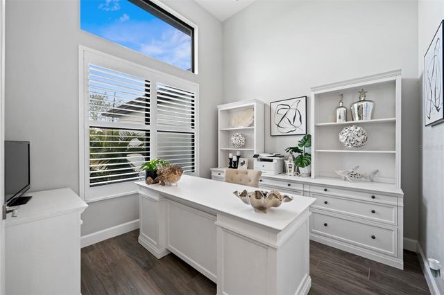 2926 MIRACLE PARKWAY, Cape Coral, FL 33914