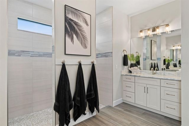 2926 MIRACLE PARKWAY, Cape Coral, FL 33914