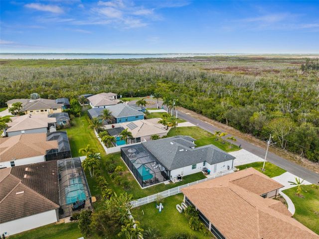 2926 MIRACLE PARKWAY, Cape Coral, FL 33914