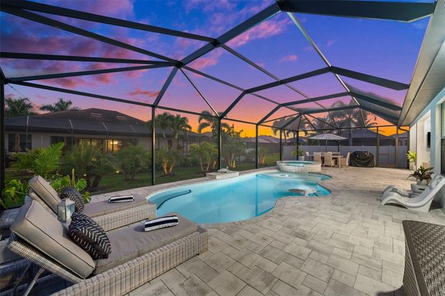 2926 MIRACLE PARKWAY, Cape Coral, FL 33914