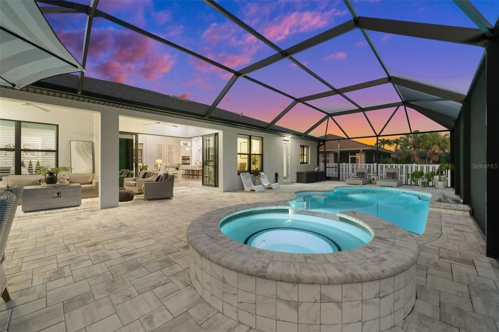 Image 46 of property listing at 2926 MIRACLE PARKWAY, Cape Coral, FL 33914