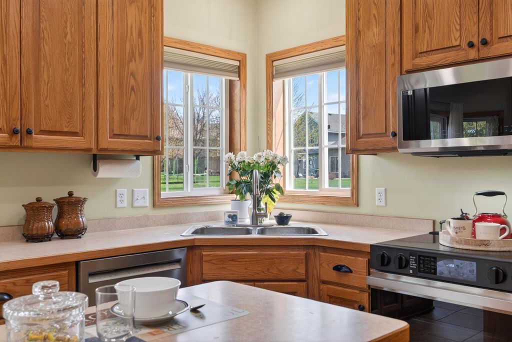 2081 Silver Street, Waconia, MN 55387 — photo 5