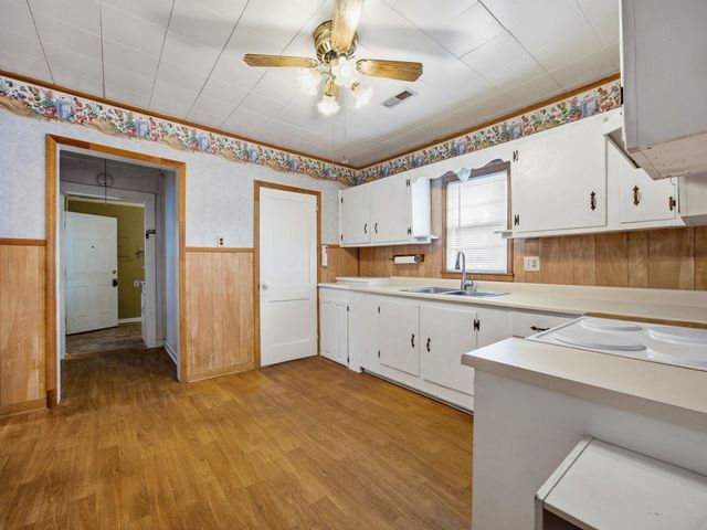 930 W Blackstock Road, Arcadia, SC 29320