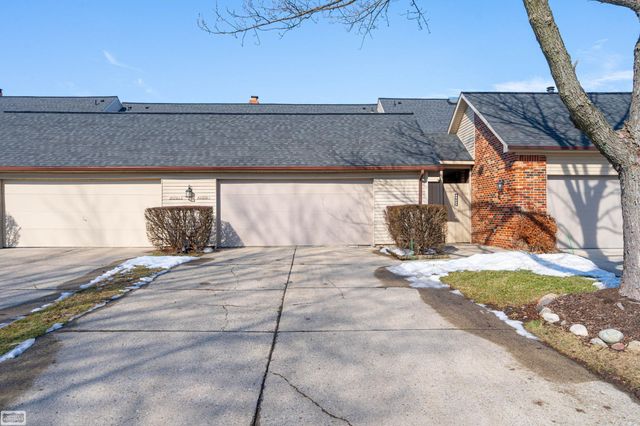 42699 Jonathan Place, Clinton Township, MI 48038