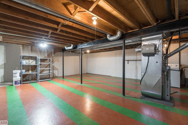 42699 Jonathan Place, Clinton Township, MI 48038