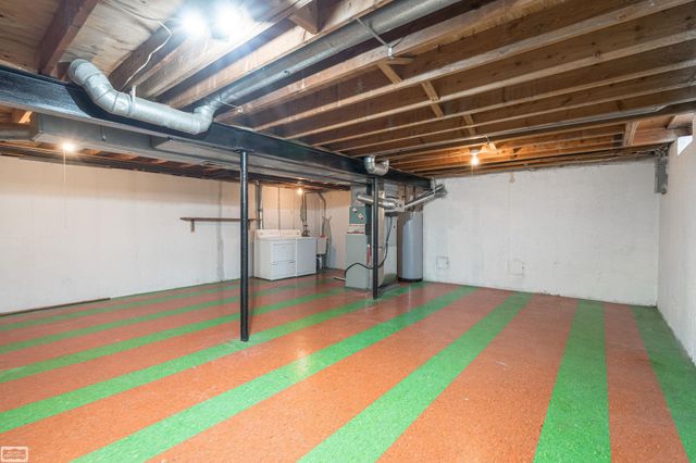 42699 Jonathan Place, Clinton Township, MI 48038