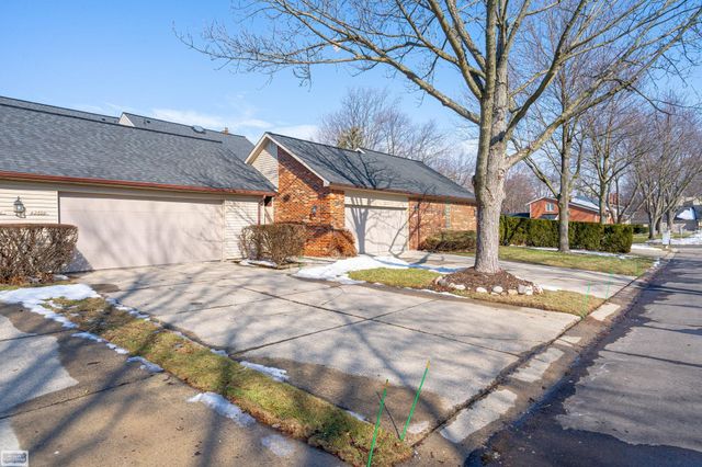 42699 Jonathan Place, Clinton Township, MI 48038