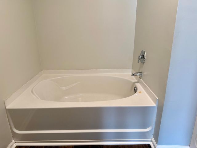 7840 Park Gate Drive, North Charleston, SC 29418