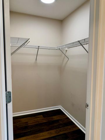 7840 Park Gate Drive, North Charleston, SC 29418