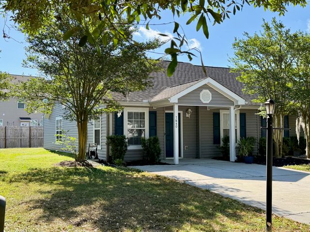 7840 Park Gate Drive, North Charleston, SC 29418