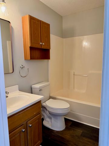 7840 Park Gate Drive, North Charleston, SC 29418