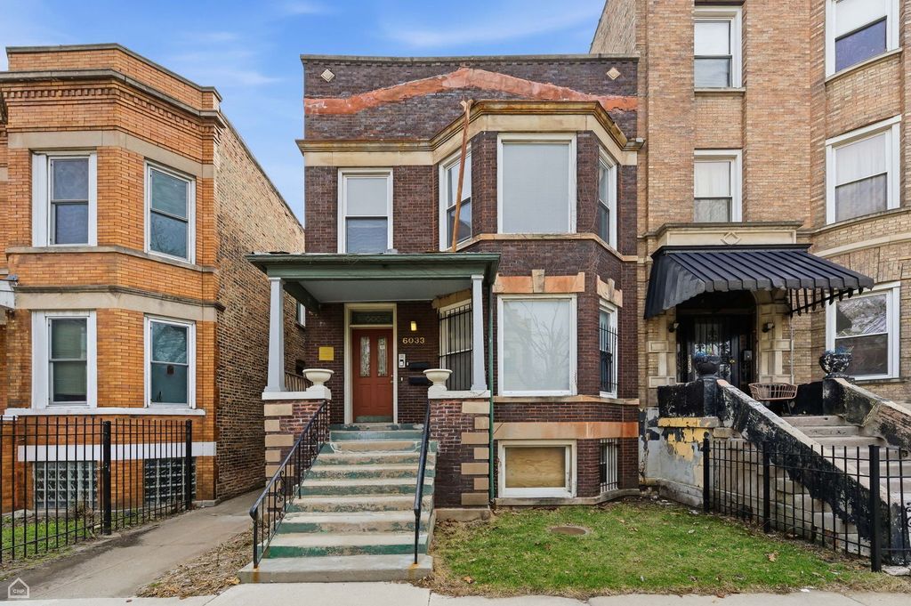 6033 S RHODES Avenue, Chicago, IL 60637