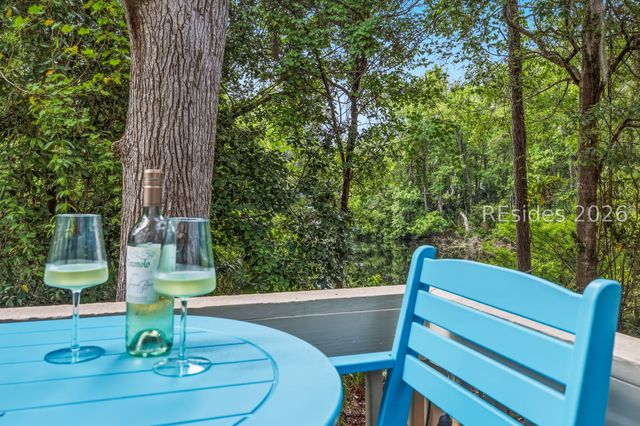 1 Gloucester Rd Apt K1, Hilton Head Island, SC 29928