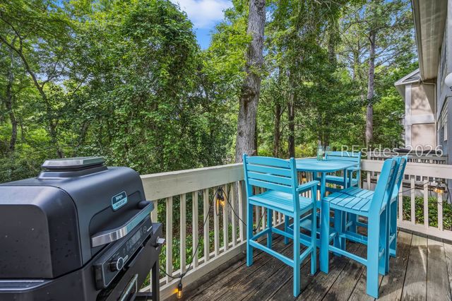 1 Gloucester Rd Apt K1, Hilton Head Island, SC 29928