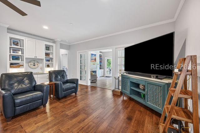 1 Gloucester Rd Apt K1, Hilton Head Island, SC 29928