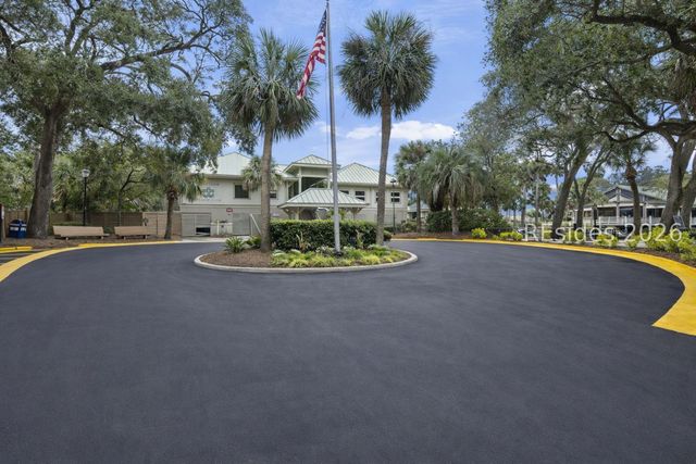 1 Gloucester Rd Apt K1, Hilton Head Island, SC 29928