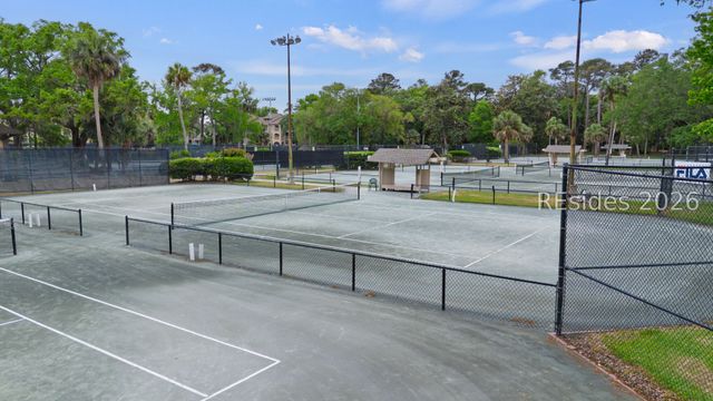 1 Gloucester Rd Apt K1, Hilton Head Island, SC 29928