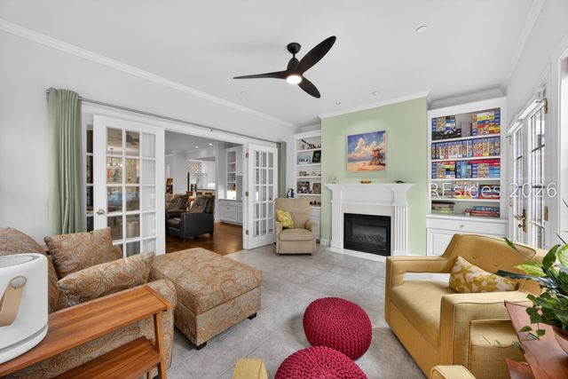 1 Gloucester Rd Apt K1, Hilton Head Island, SC 29928