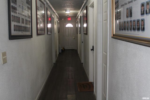 307 W COLLEGE Street, Carbondale, IL 62901