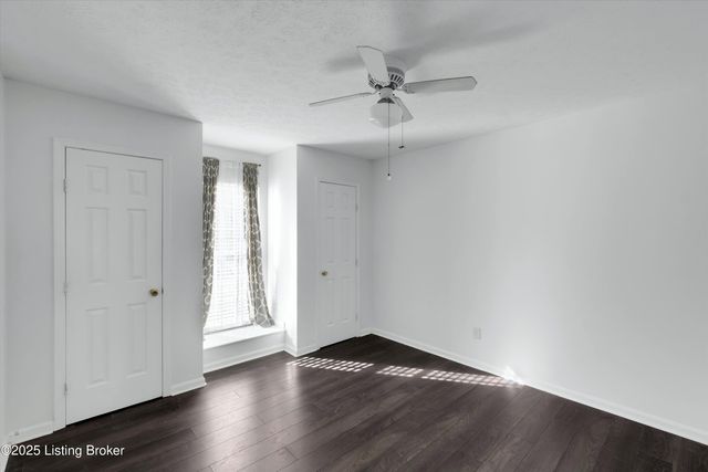 8123 Avanti Way, Louisville, KY 40291