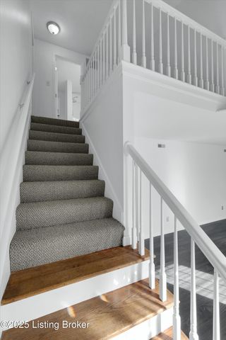 8123 Avanti Way, Louisville, KY 40291