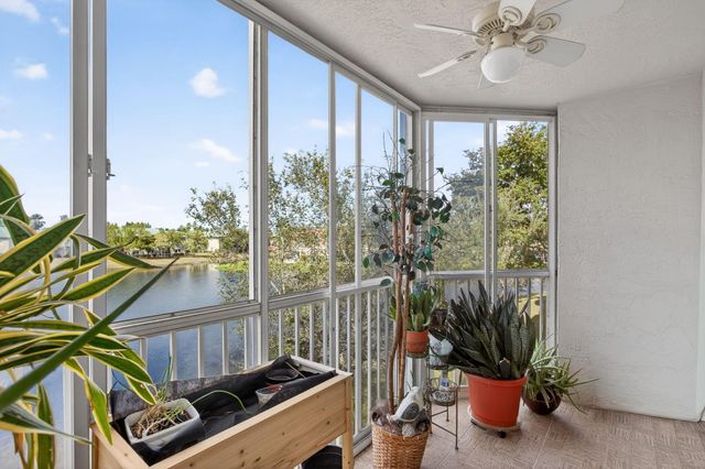 7763 Southampton Terrace 303, Tamarac, FL 33321