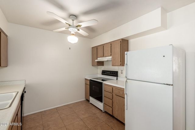 14042 N NEWCASTLE Drive, Sun City, AZ 85351