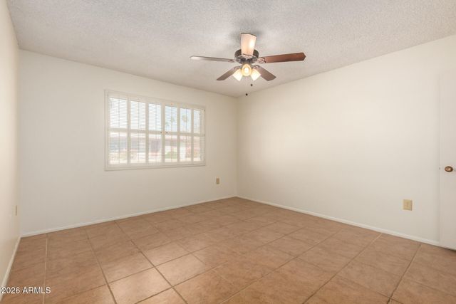 14042 N NEWCASTLE Drive, Sun City, AZ 85351