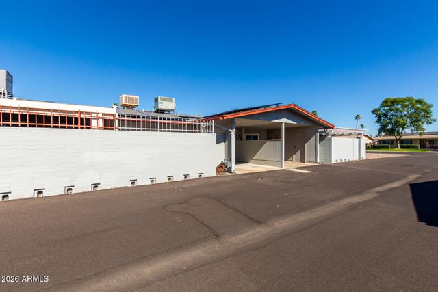 14042 N NEWCASTLE Drive, Sun City, AZ 85351