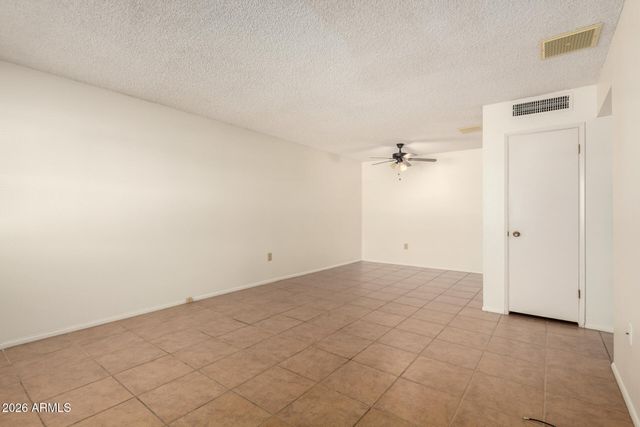 14042 N NEWCASTLE Drive, Sun City, AZ 85351
