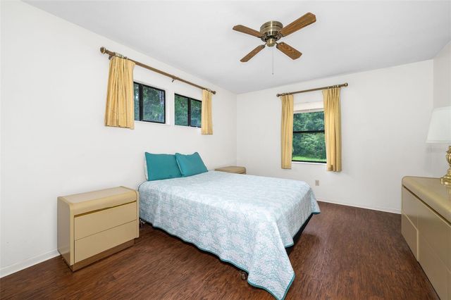 8496 NW 37TH TERRACE, Gainesville, FL 32653