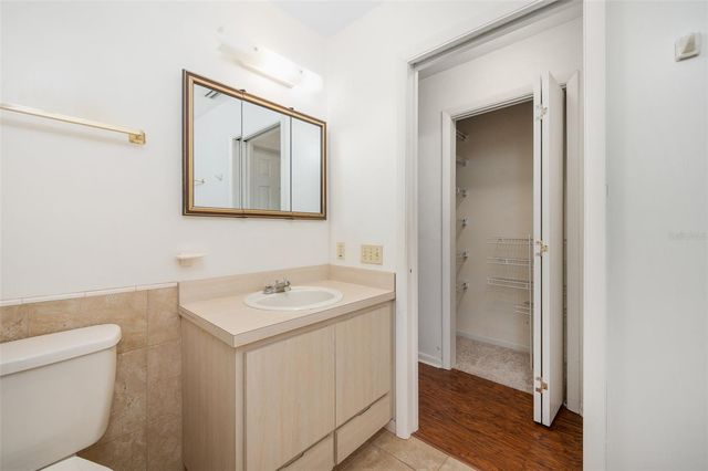 8496 NW 37TH TERRACE, Gainesville, FL 32653