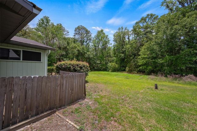 8496 NW 37TH TERRACE, Gainesville, FL 32653
