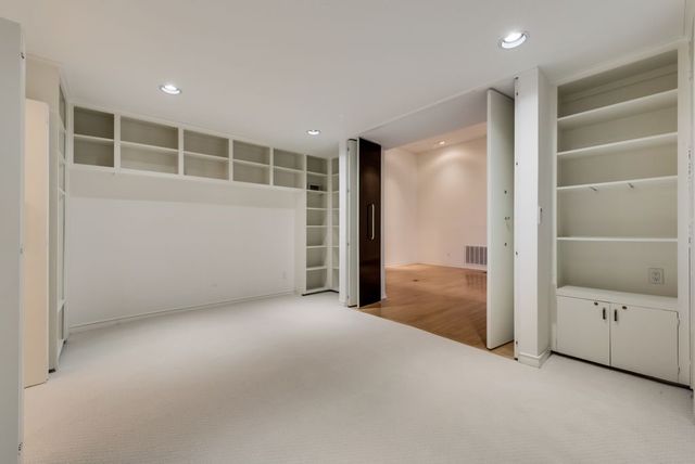 3730 Holland Avenue 8H, Dallas, TX 75219