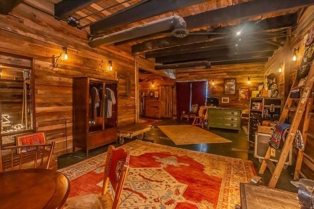 114 17th Ave, S, Nashville, TN 37203