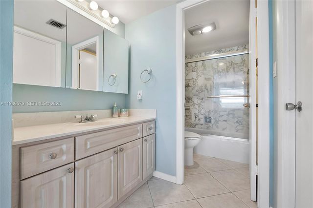 10777 W Sample Rd 918, Coral Springs, FL 33065