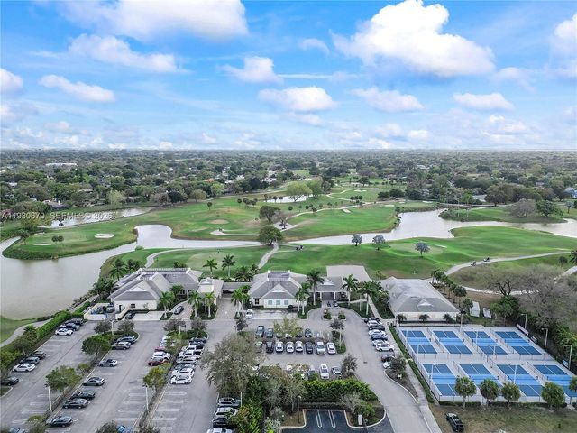 10777 W Sample Rd 918, Coral Springs, FL 33065