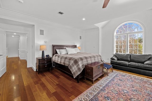 3 Knollcrest Farm Ln, Sherborn, MA 01770