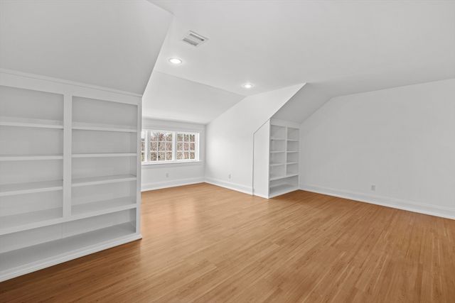 3 Knollcrest Farm Ln, Sherborn, MA 01770