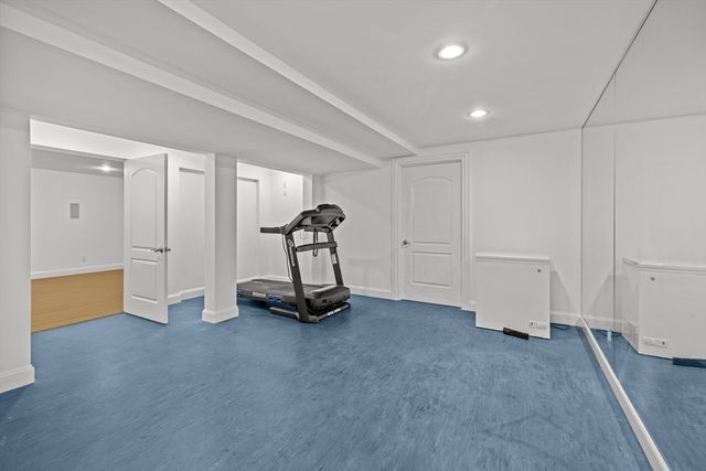 3 Knollcrest Farm Ln, Sherborn, MA 01770