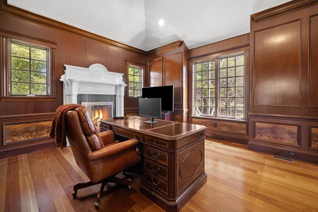3 Knollcrest Farm Ln, Sherborn, MA 01770