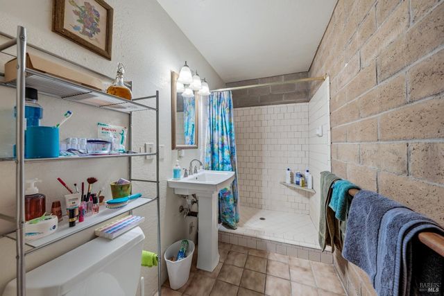 5290 Lake Blvd, Lower Lake, CA 95457