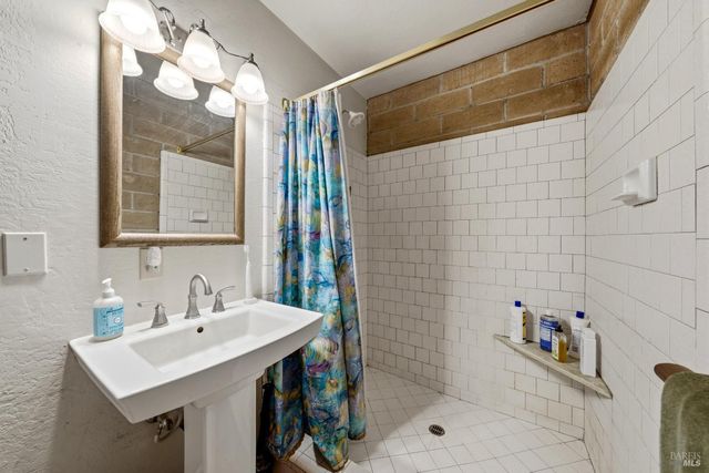 5290 Lake Blvd, Lower Lake, CA 95457